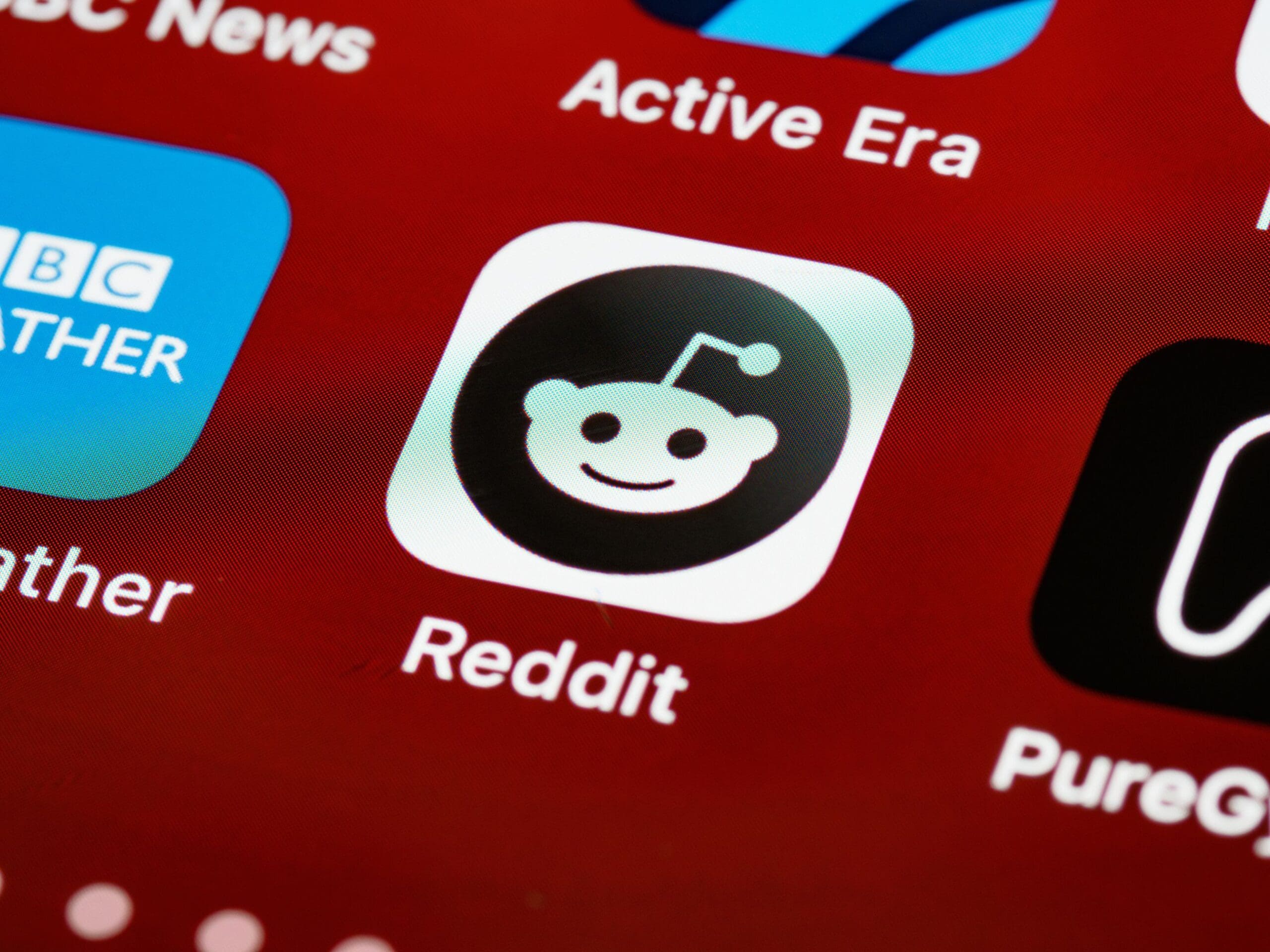 Reddit app logo